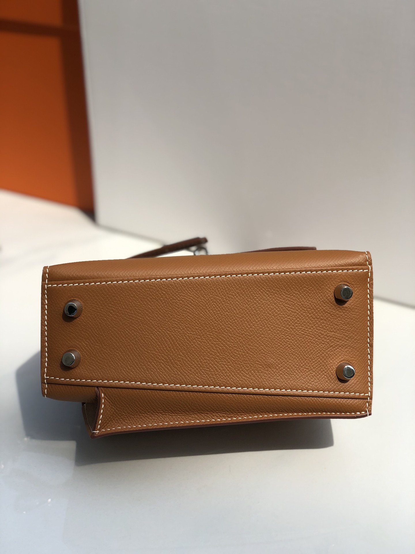 H**me5 Kelly Desordre 20cm Epsom