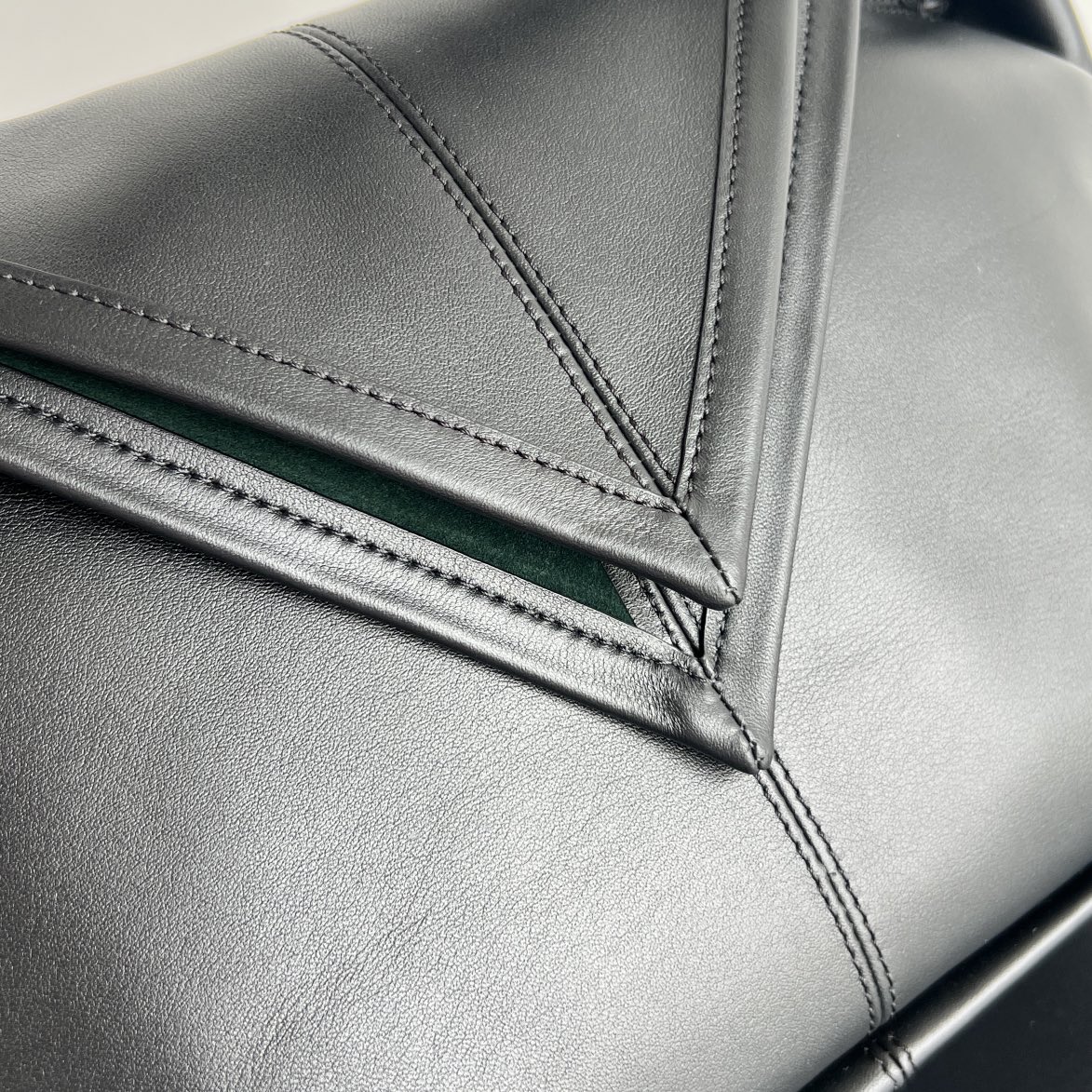 B0tt*ga Ven*ta Sawyer Bag-25*17*12CM