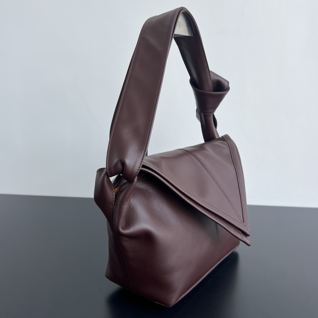 B0tt*ga Ven*ta Sawyer Bag-25*17*12CM