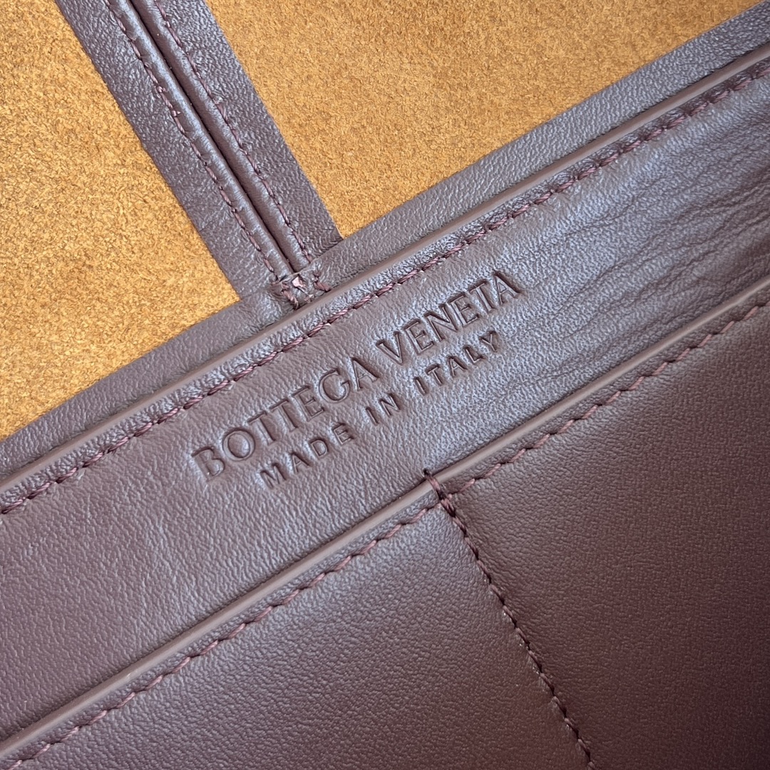 B0tt*ga Ven*ta Sawyer Bag-25*17*12CM