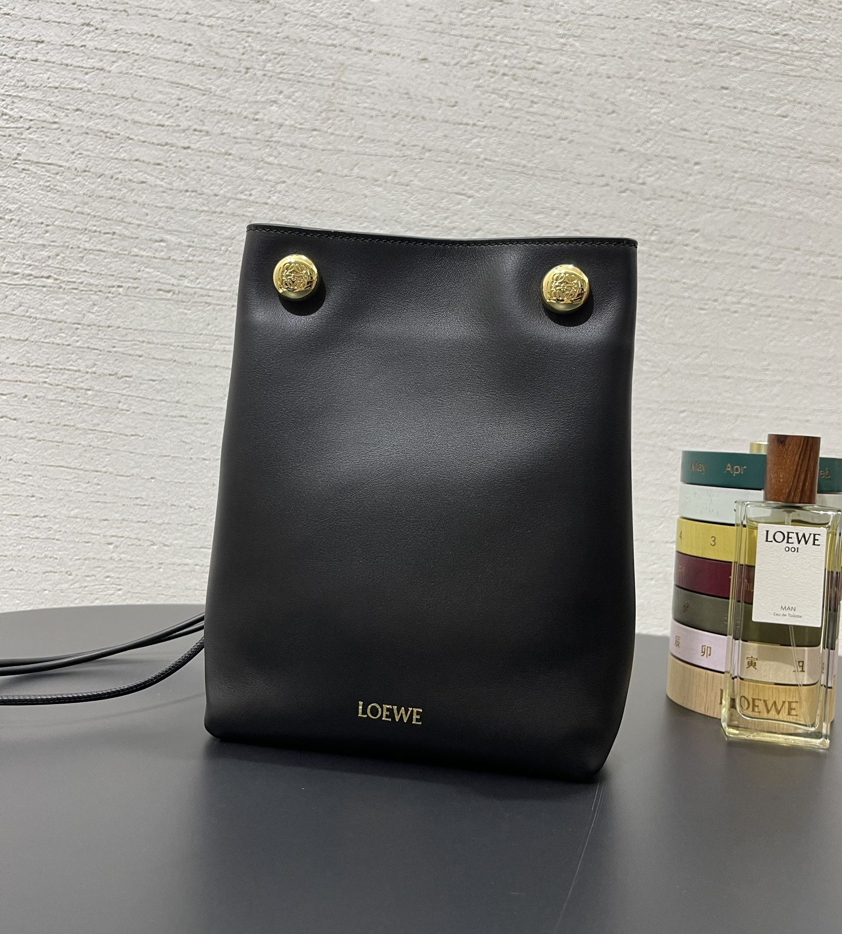 Lowee Pebble Pouch Bag-17*7*21.5CM