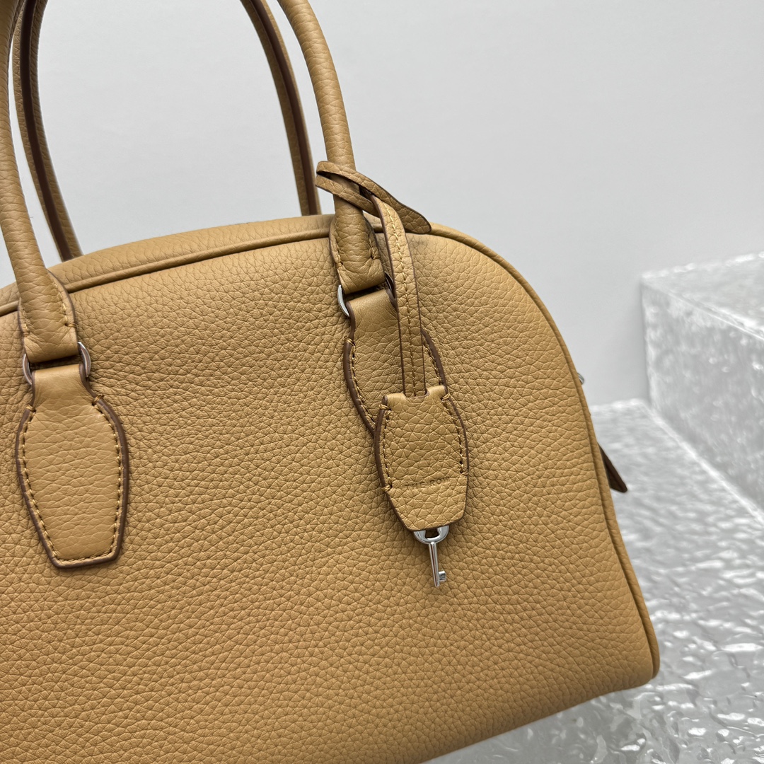 The R0w india 10 bag-24*8*19cm