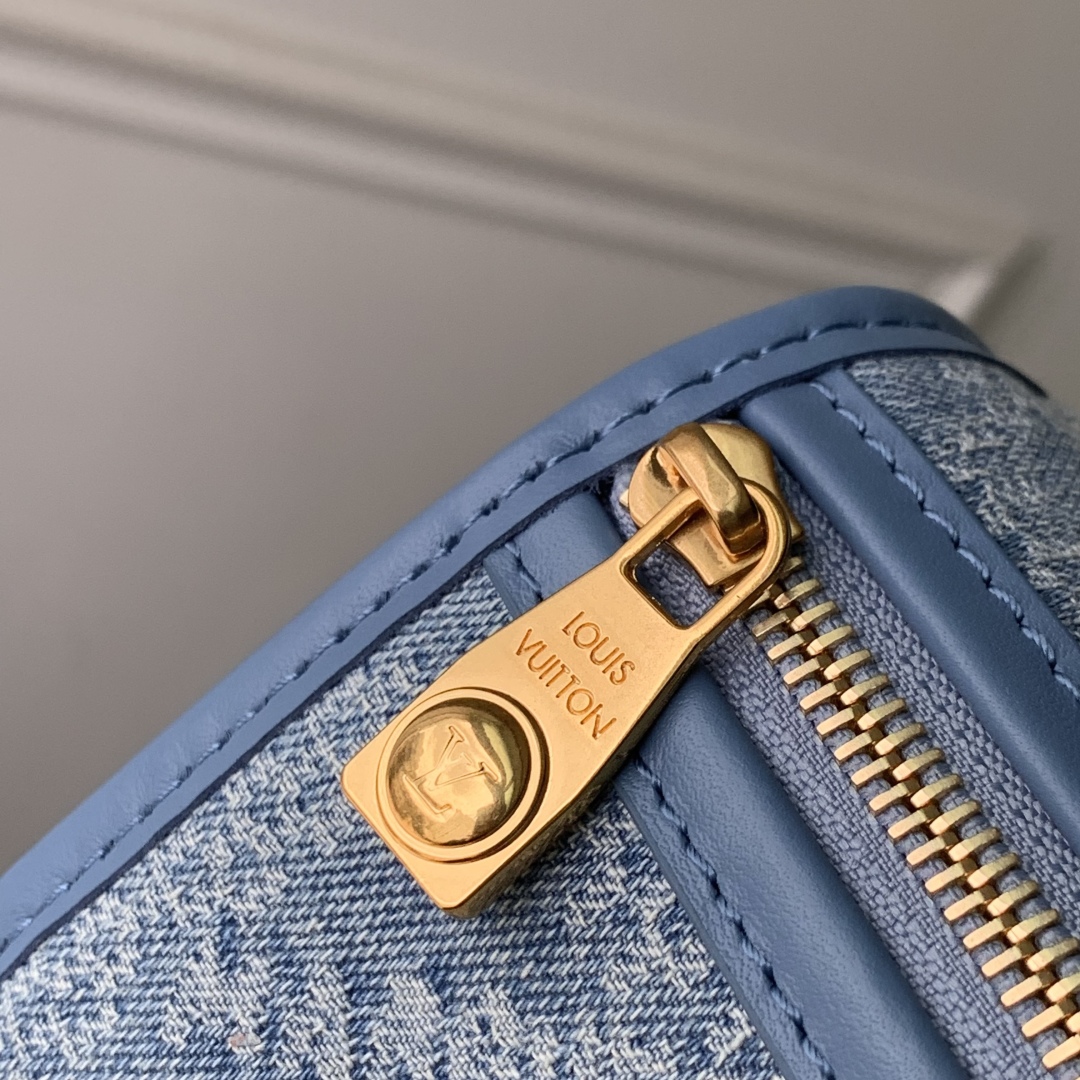 l0vis Vvtt0n bosphore bag-12 x 7 x 19cm