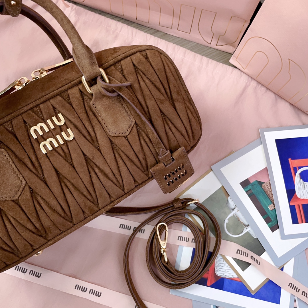 M1um1u Top Handbags-27X12X9CM