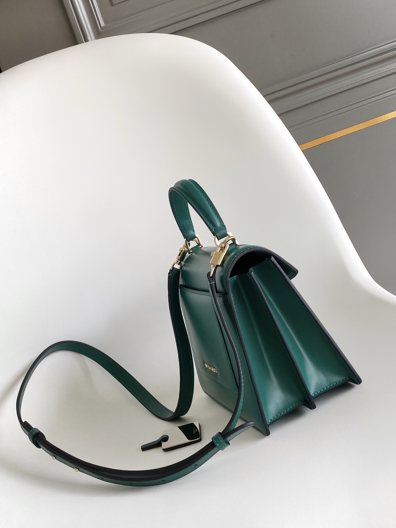 Bv1g*ai Serpenti Forever Bag-20.5X 15X 9CM