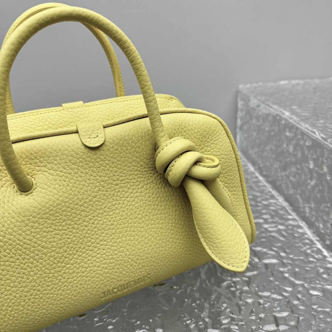 Jacquemus Le Turismo Bag-26*17*11CM