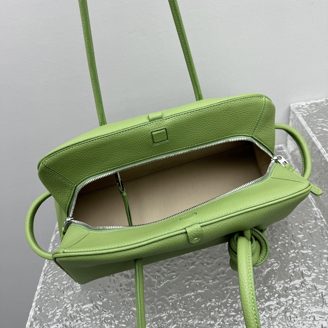 Jacquemus Le Turismo Bag-39*23*17CM