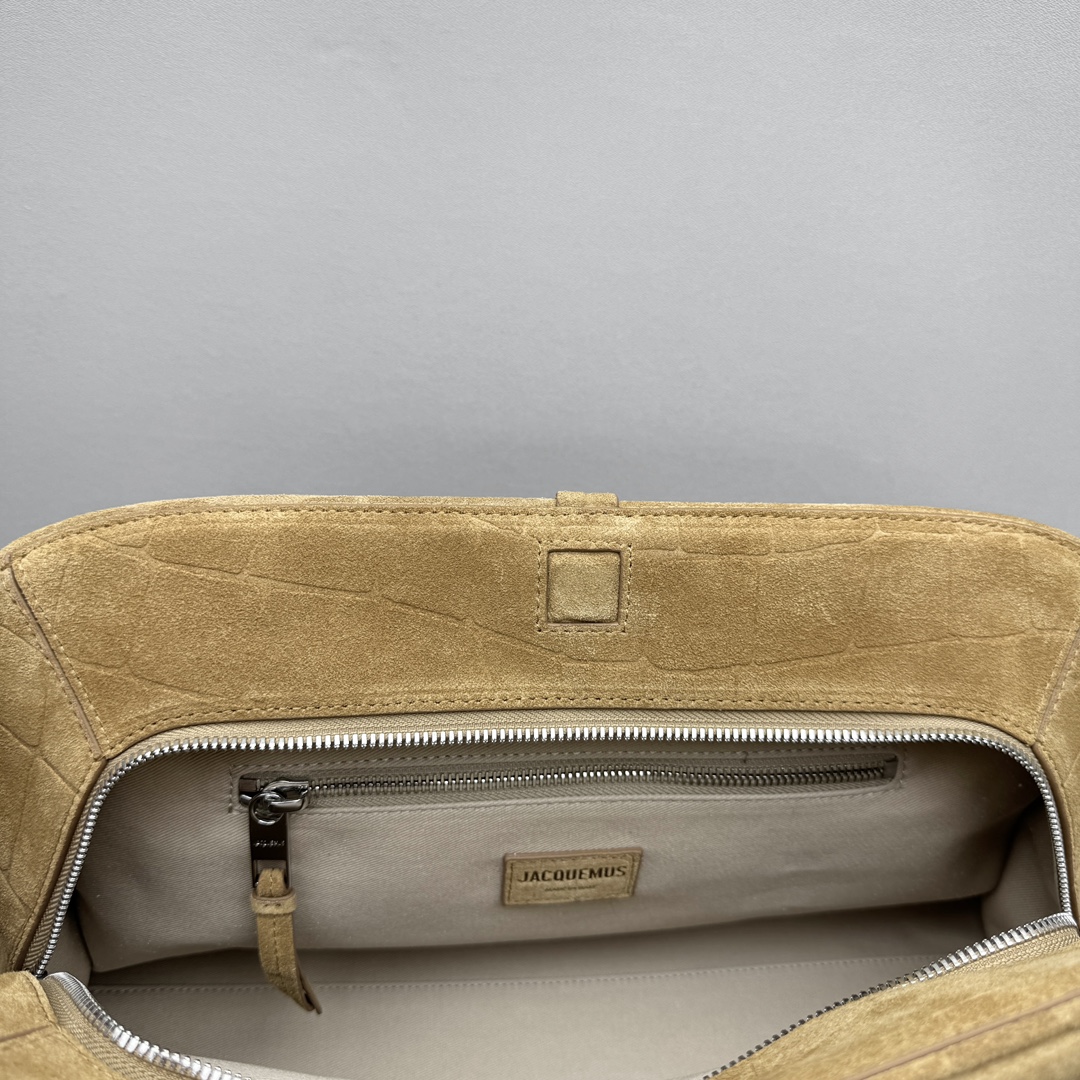 Jacquemus Le Turismo Bag-39*23*17CM