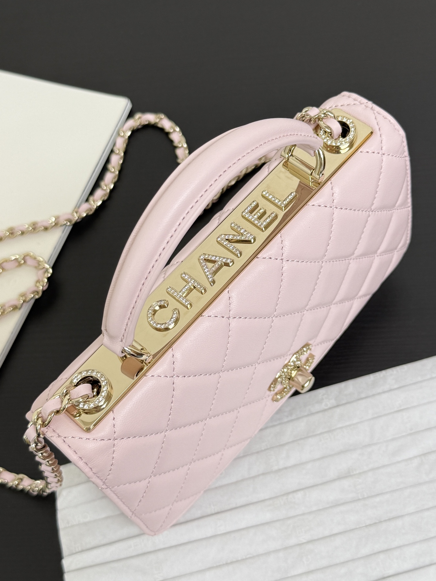 Ch@nel Trendy CC-18CM