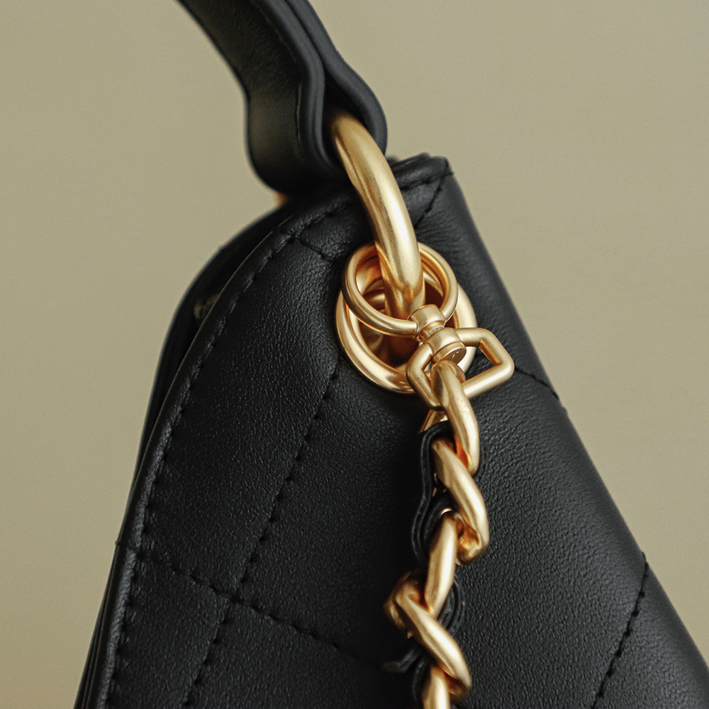 Ch@nel Tote Bag