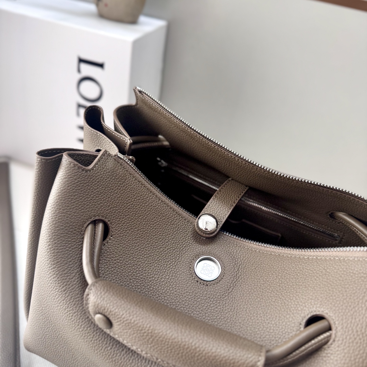 Lowee Madrid Bag-28.5*11*23CＭ