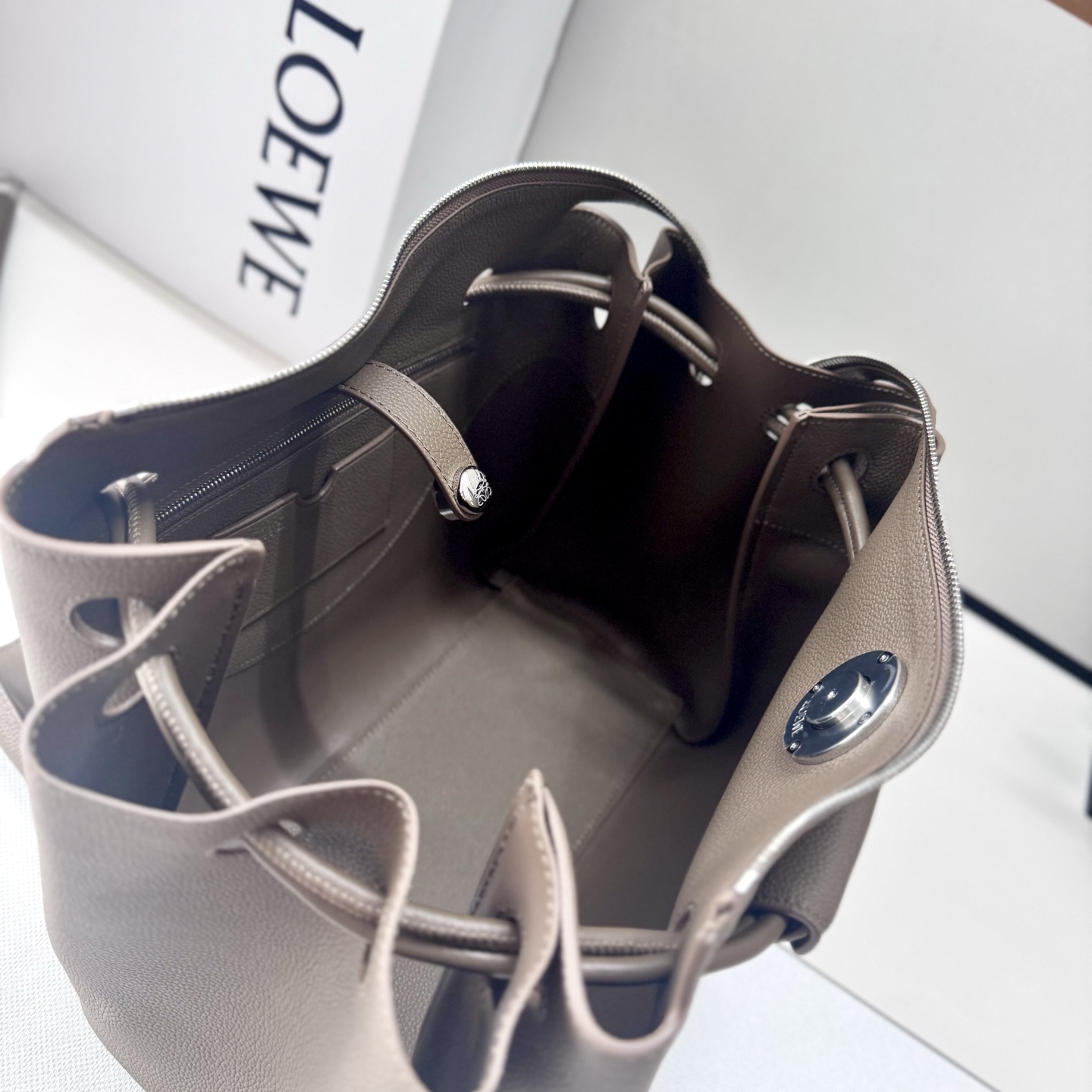 Lowee Madrid Bag-28.5*11*23CＭ