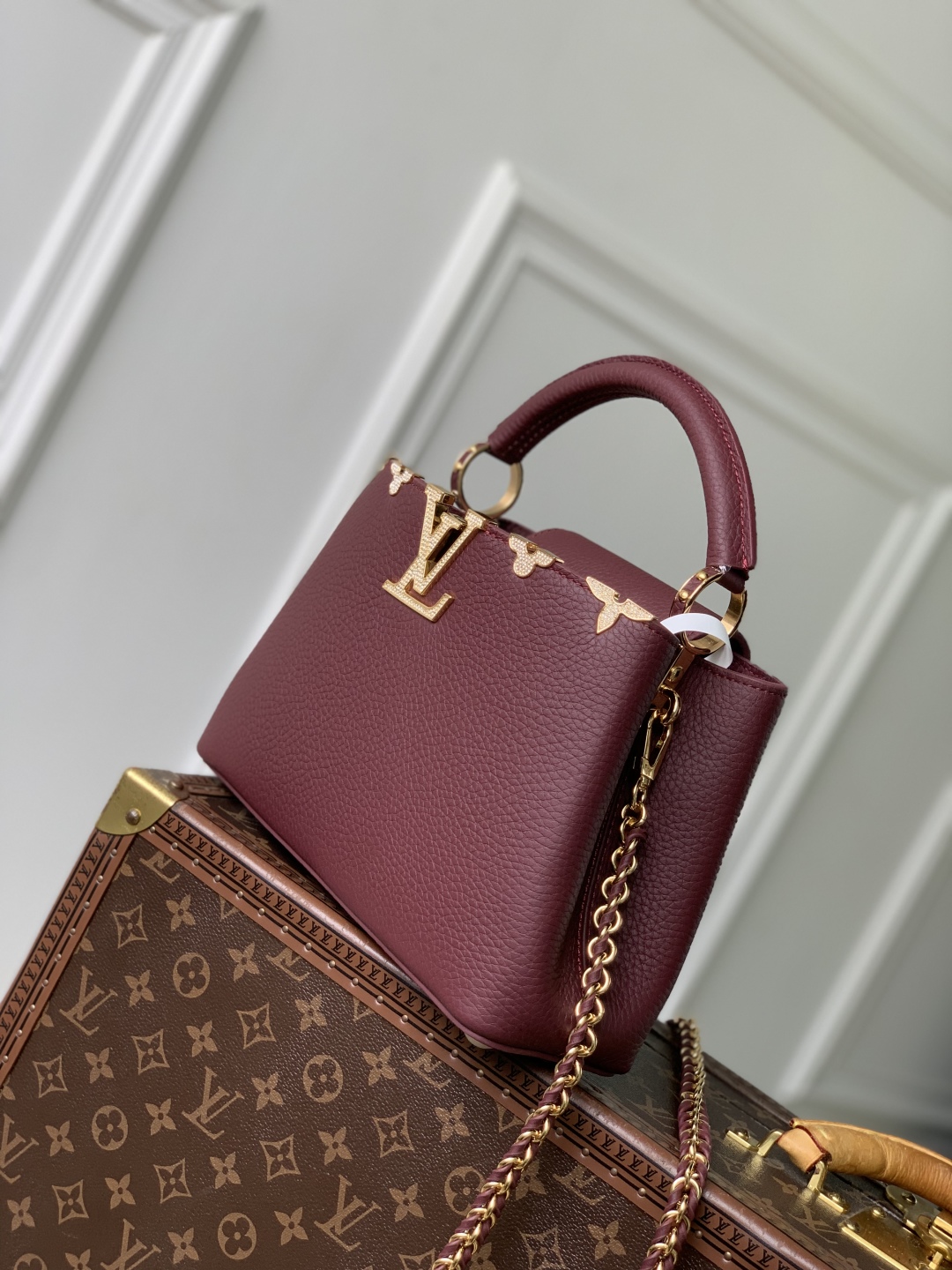 L0vis Vvtt0n Capucines Handlebag