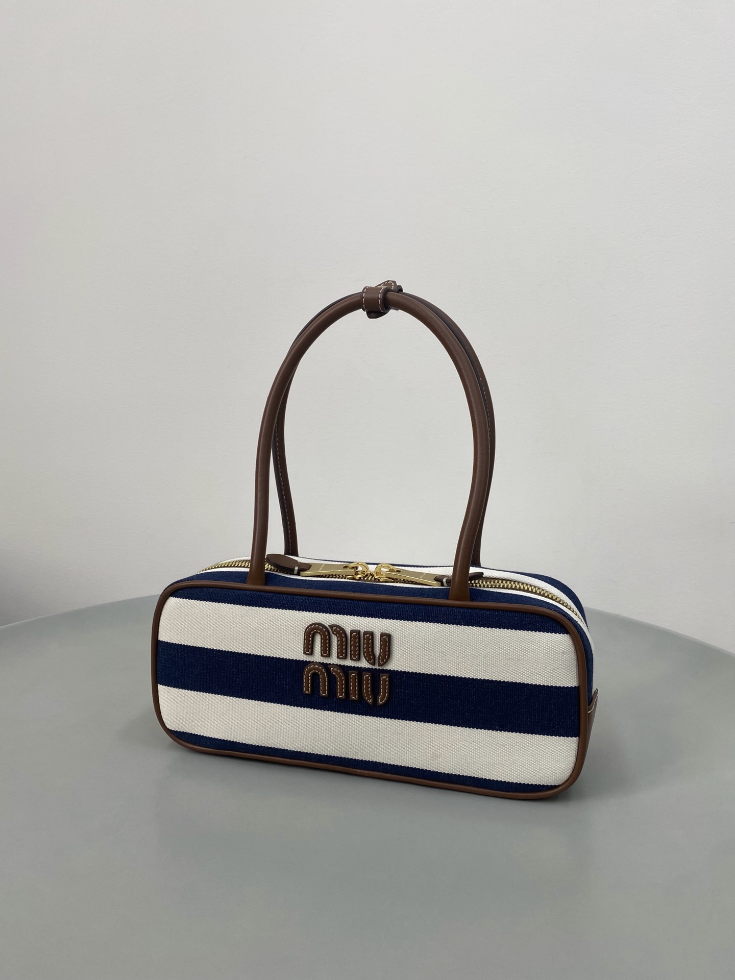 M1um1u Beau Top-Handle Tratan Bag -27×12×9CM
