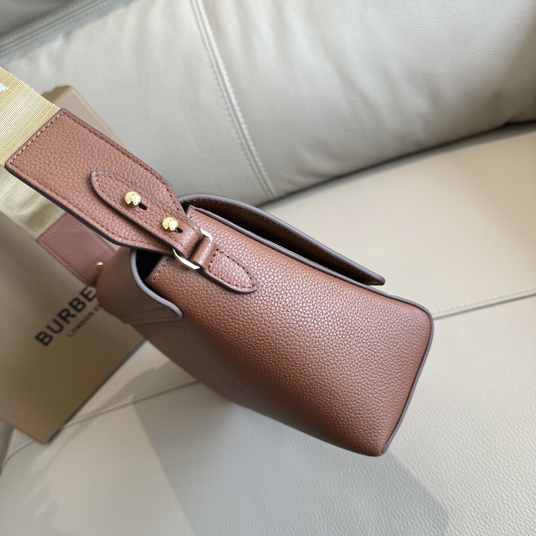 Bv*b*rry Vintage Bag-25 x 8.5 x 18CM