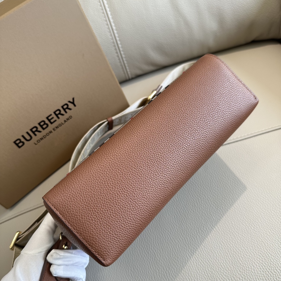 Bv*b*rry Vintage Bag-25 x 8.5 x 18CM