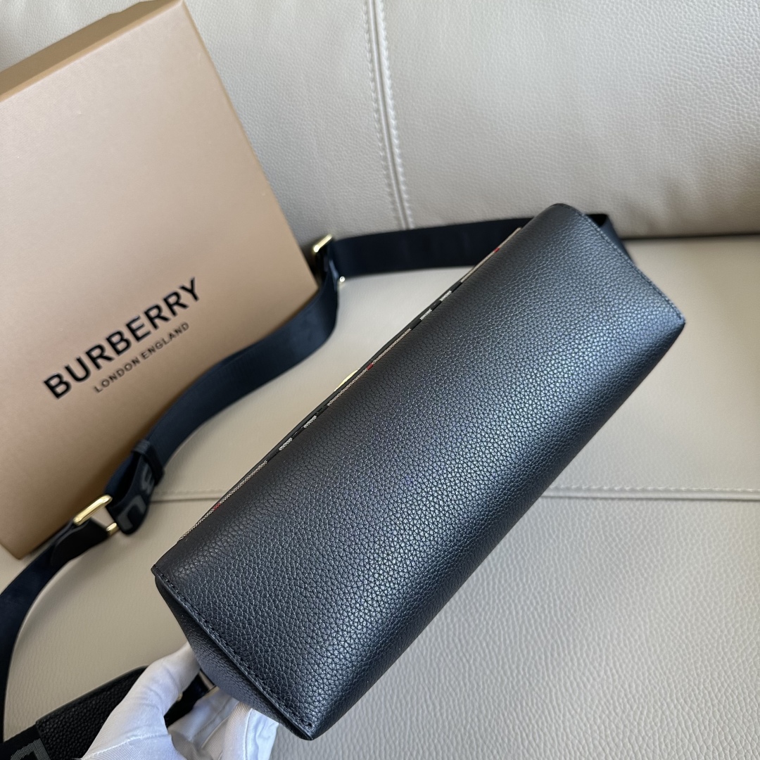 Bv*b*rry Vintage Bag-25 x 8.5 x 18CM