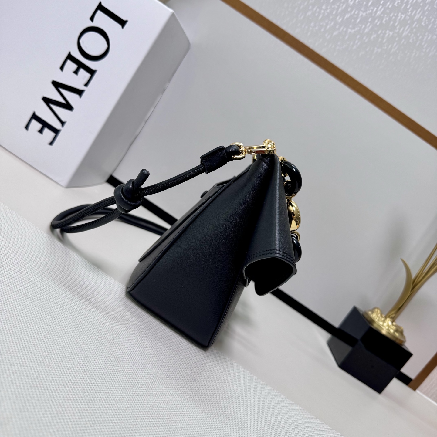 Lowee Ola Chain-Link Shoulder Bag-26*18*13CM