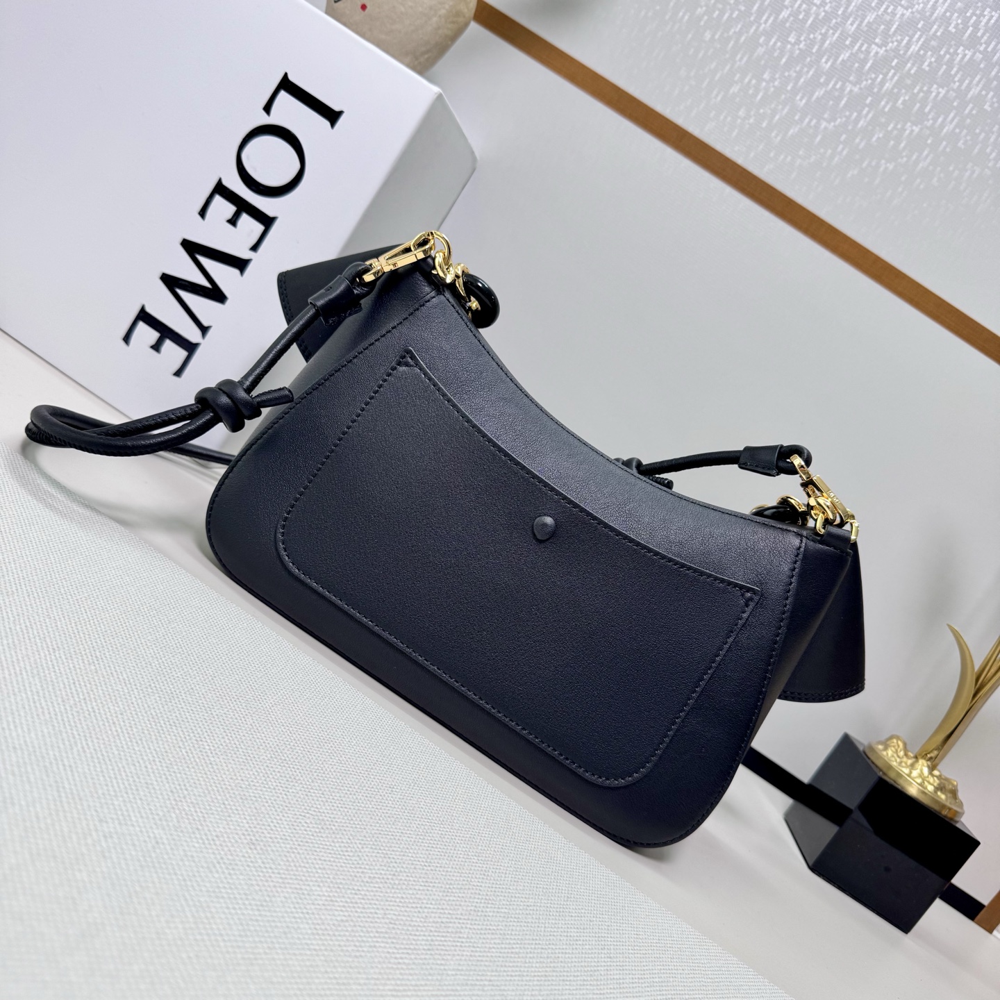 Lowee Ola Chain-Link Shoulder Bag-26*18*13CM