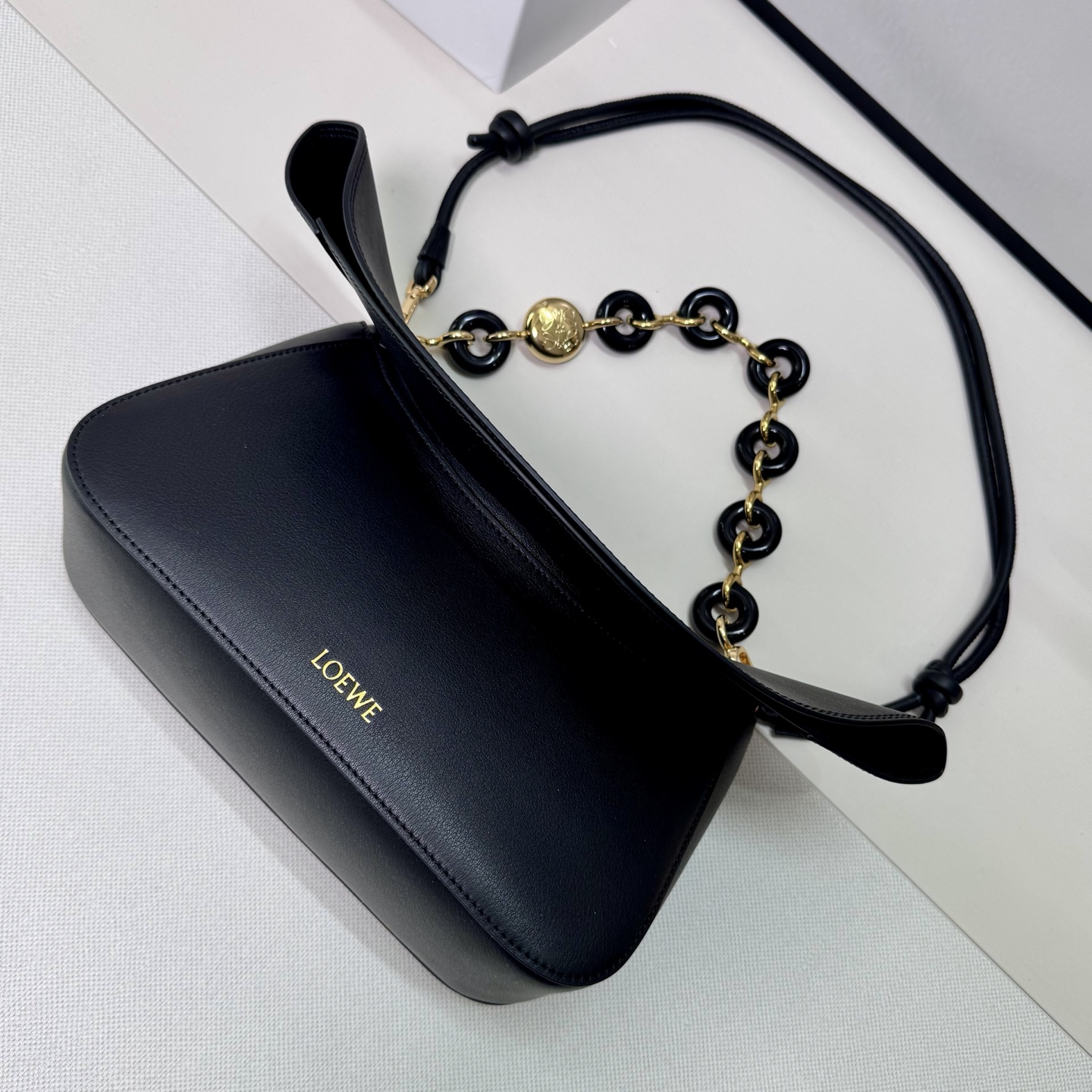 Lowee Ola Chain-Link Shoulder Bag-26*18*13CM