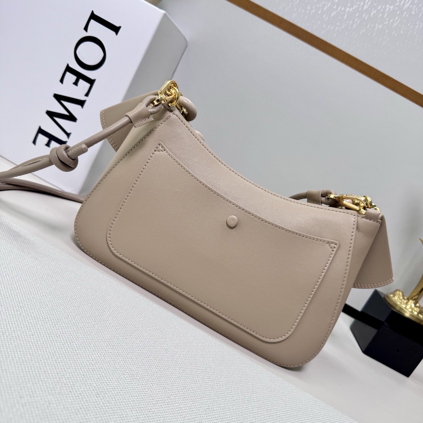 Lowee Ola Chain-Link Shoulder Bag-26*18*13CＭ