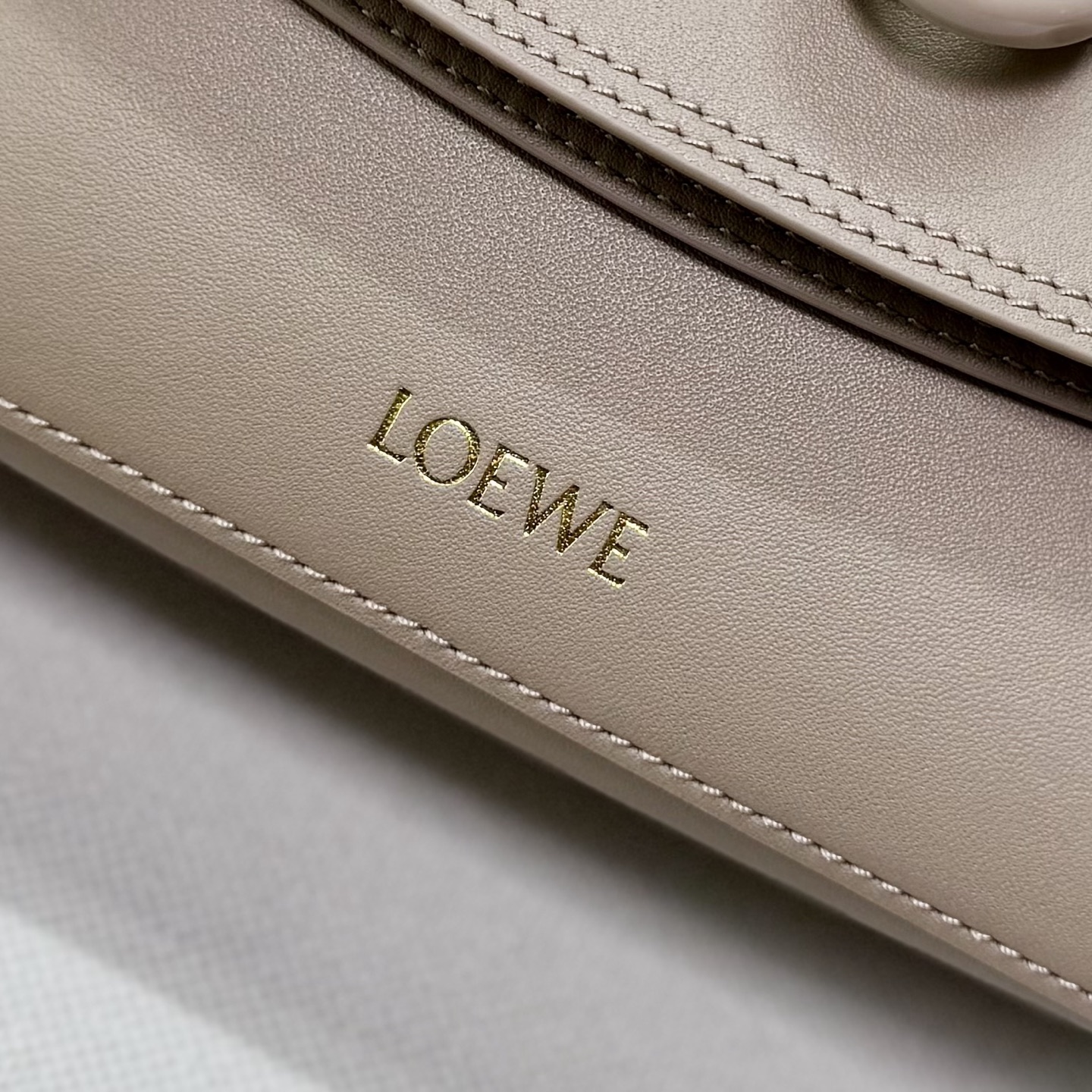 Lowee Ola Chain-Link Shoulder Bag-26*18*13CＭ