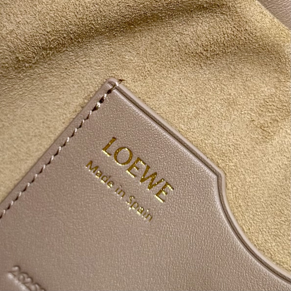 Lowee Ola Chain-Link Shoulder Bag-26*18*13CＭ