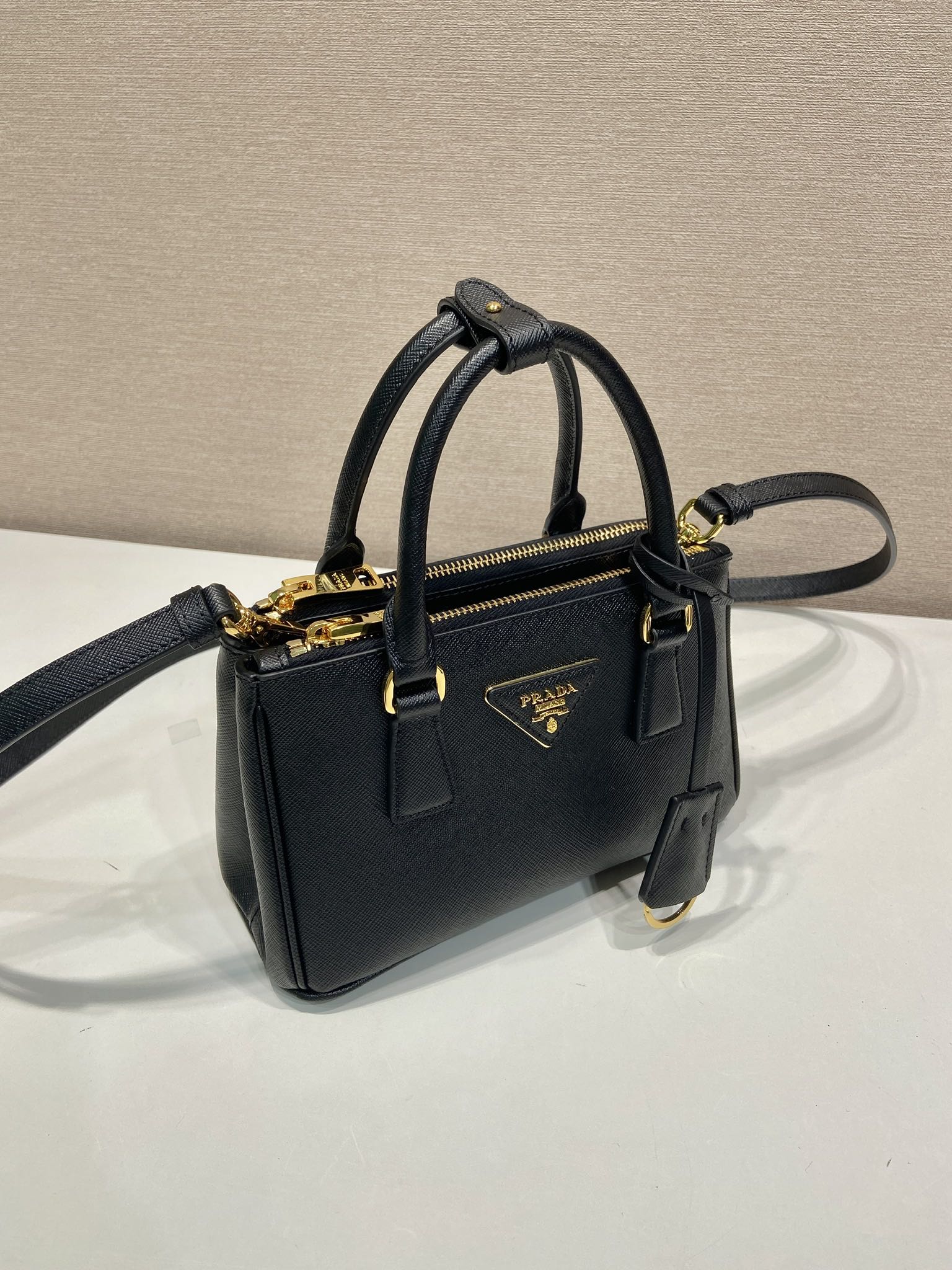 Pra*a Cameo Galleria Saffiano Leather Mini-Bag-1BA916-21*12.5*8.5CM