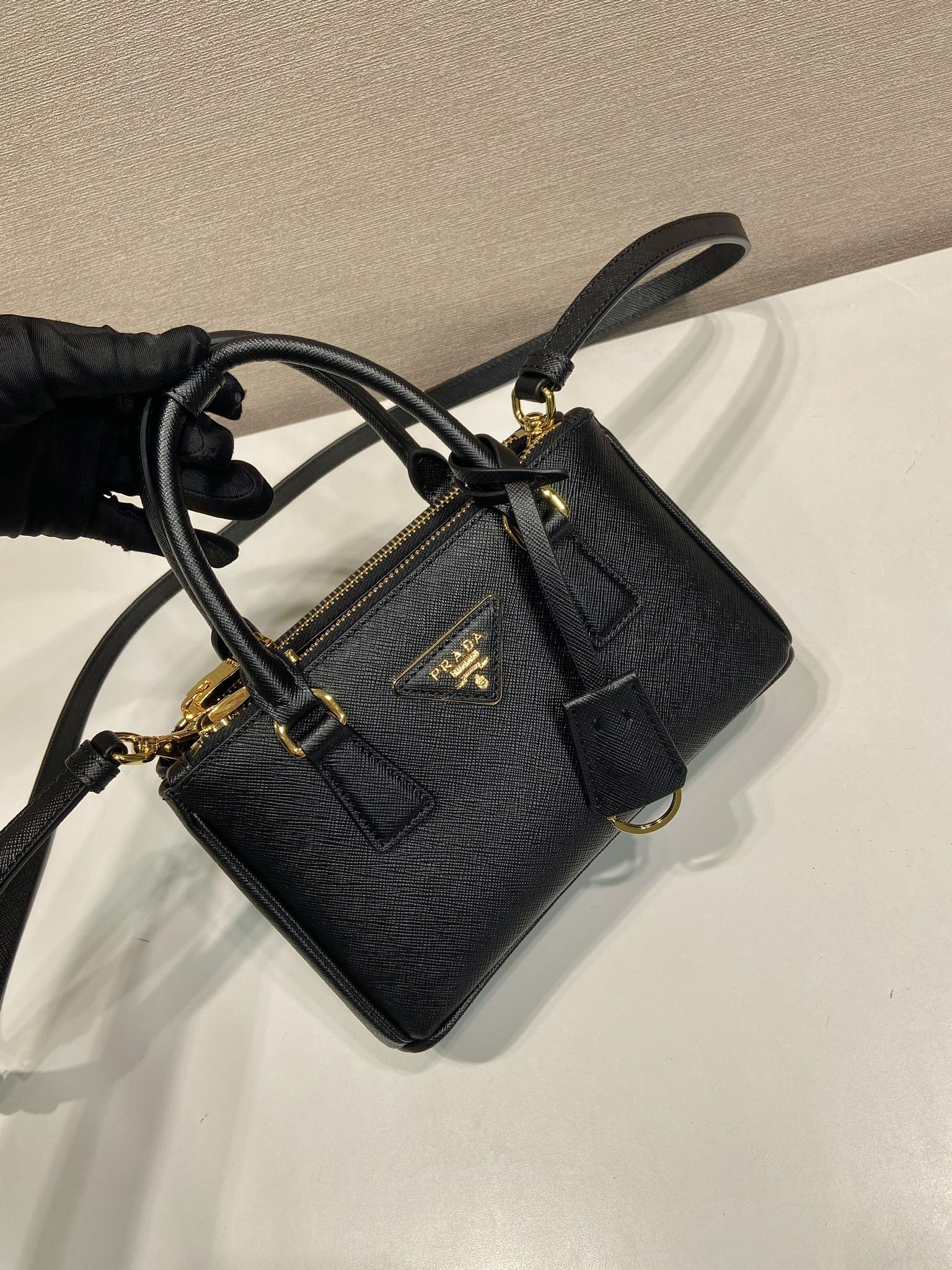 Pra*a Cameo Galleria Saffiano Leather Mini-Bag-1BA916-21*12.5*8.5CM