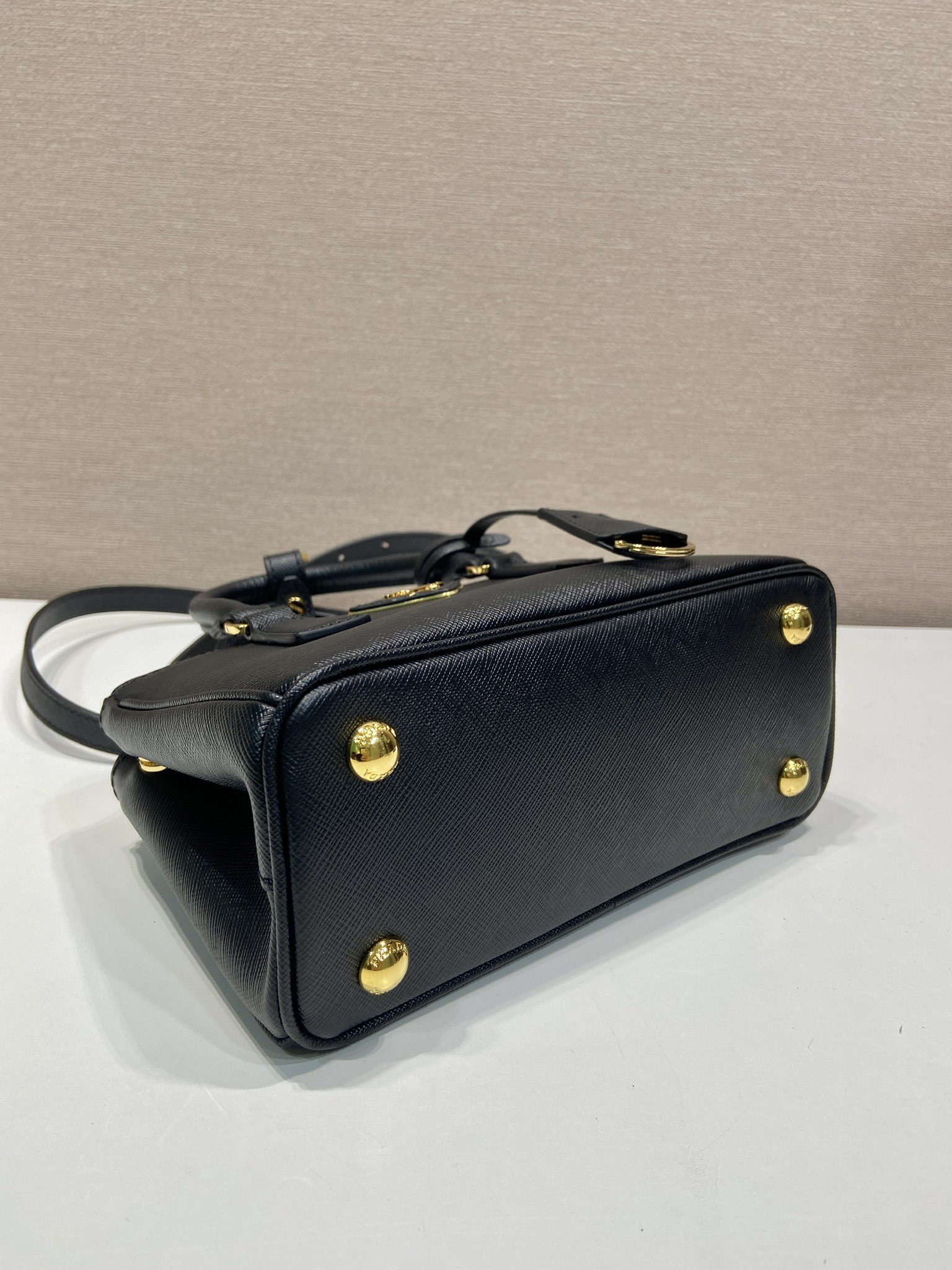 Pra*a Cameo Galleria Saffiano Leather Mini-Bag-1BA916-21*12.5*8.5CM