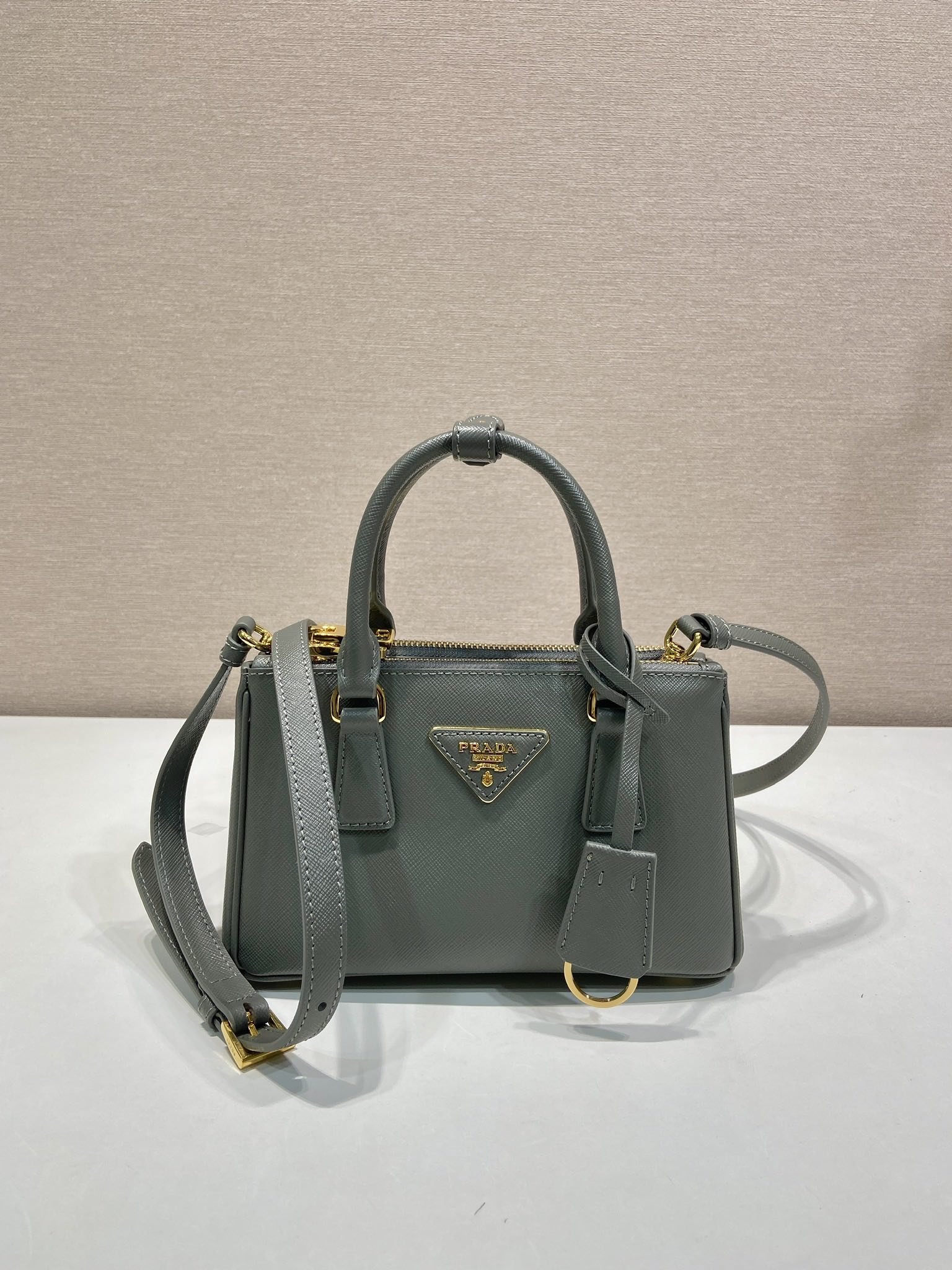 Pra*a Cameo Galleria Saffiano Leather Mini-Bag-1BA916-21*12.5*8.5CM