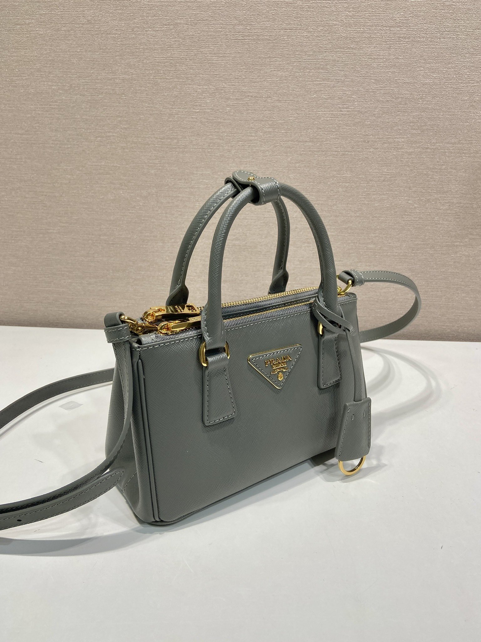 Pra*a Cameo Galleria Saffiano Leather Mini-Bag-1BA916-21*12.5*8.5CM