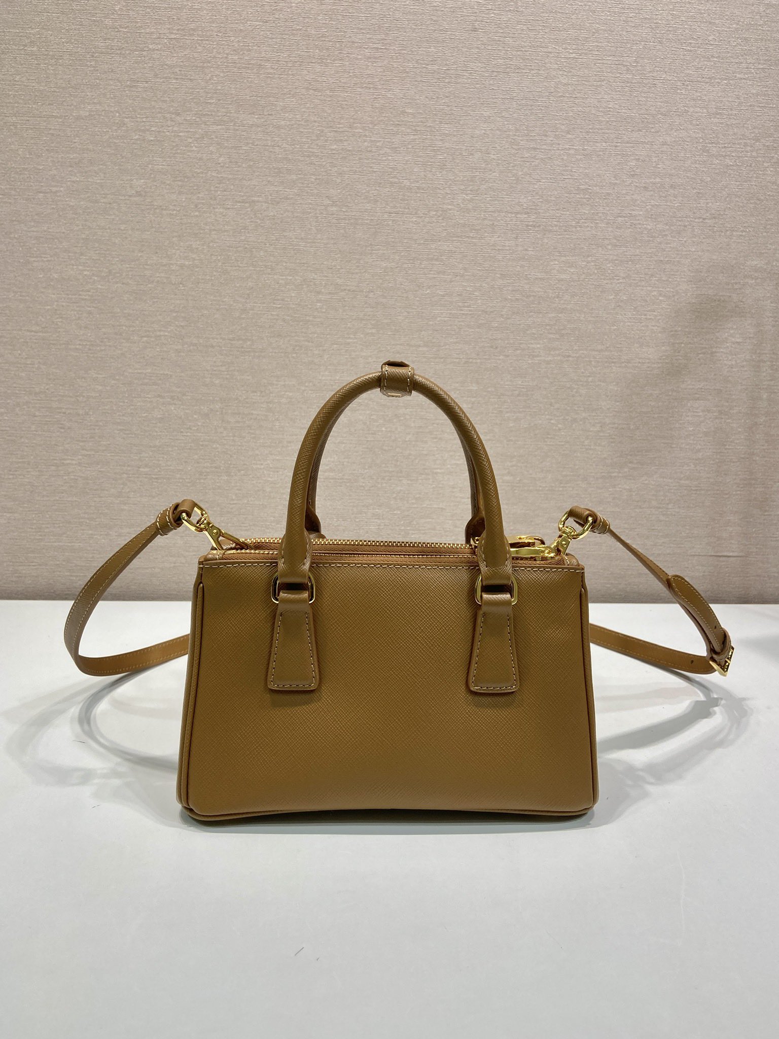 Pra*a Cameo Galleria Saffiano Leather Mini-Bag-1BA916-21*12.5*8.5CM