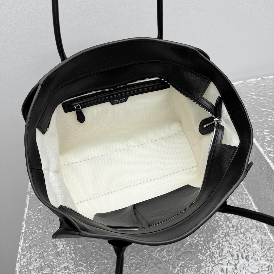 The R0w marlo 14 bag-35*26*16cm