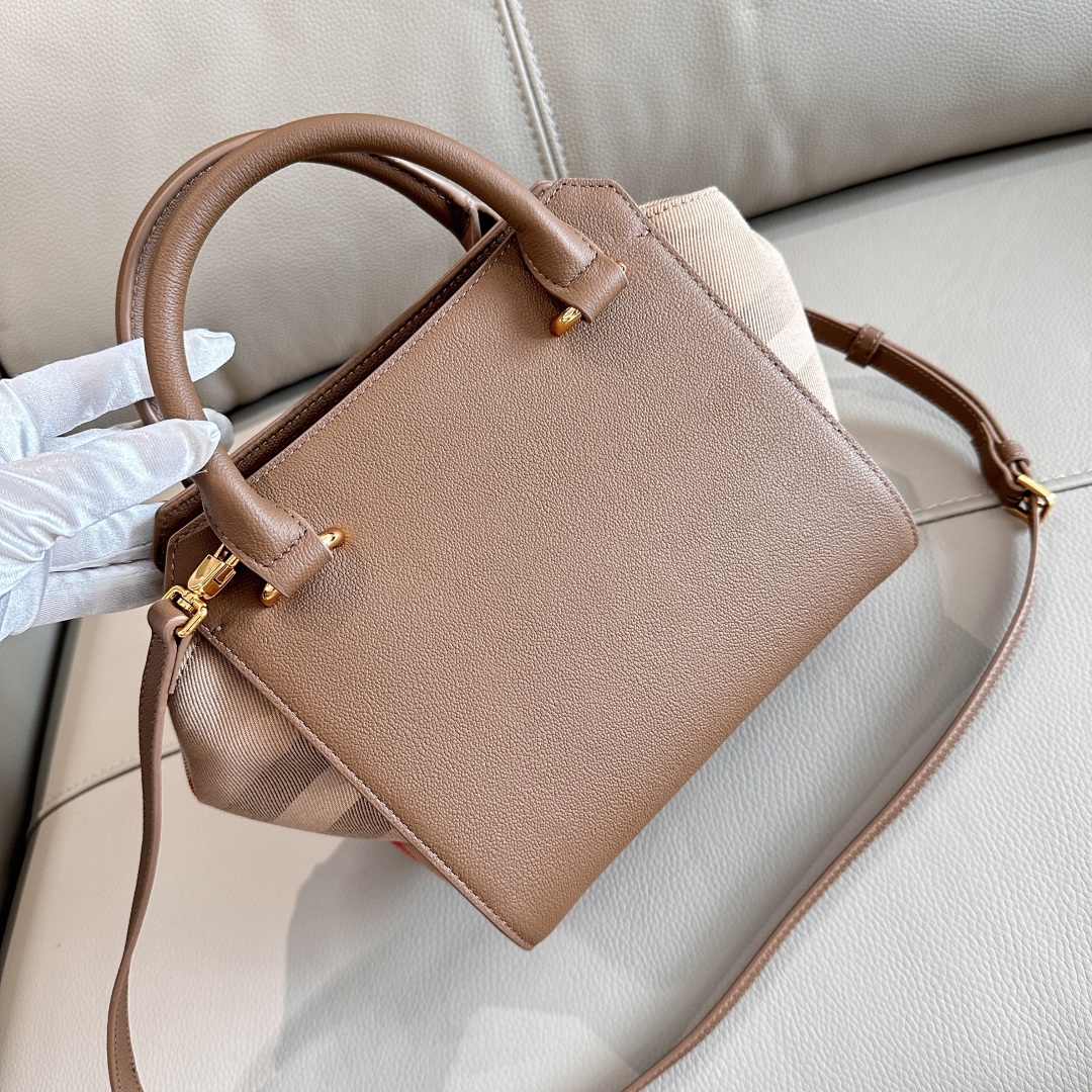 Bv*b*rry Canvas & Leather Tote-21/20/13CM