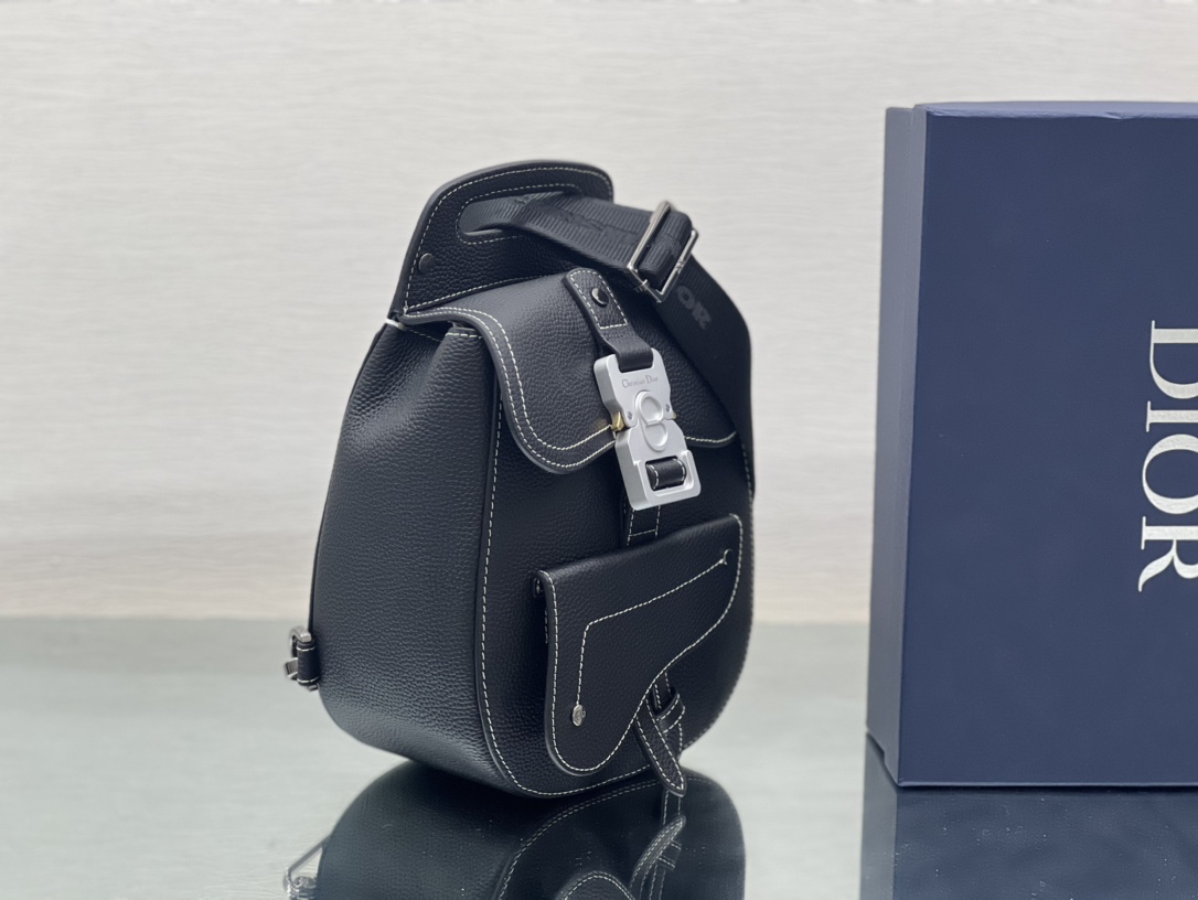 Diro Gallop Sling Bag Black Grained Calfskin-19*27.5*11.5CM