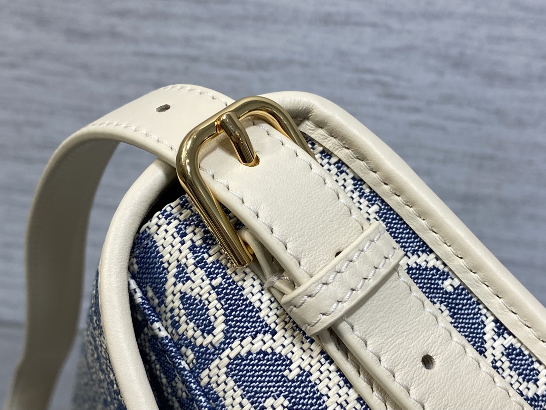 Di0r Bobby East-West Bag-22*6*17CM