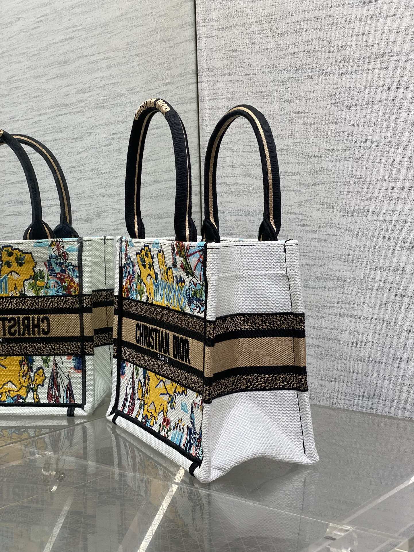Diro Small Book Tote-26*8*22CM