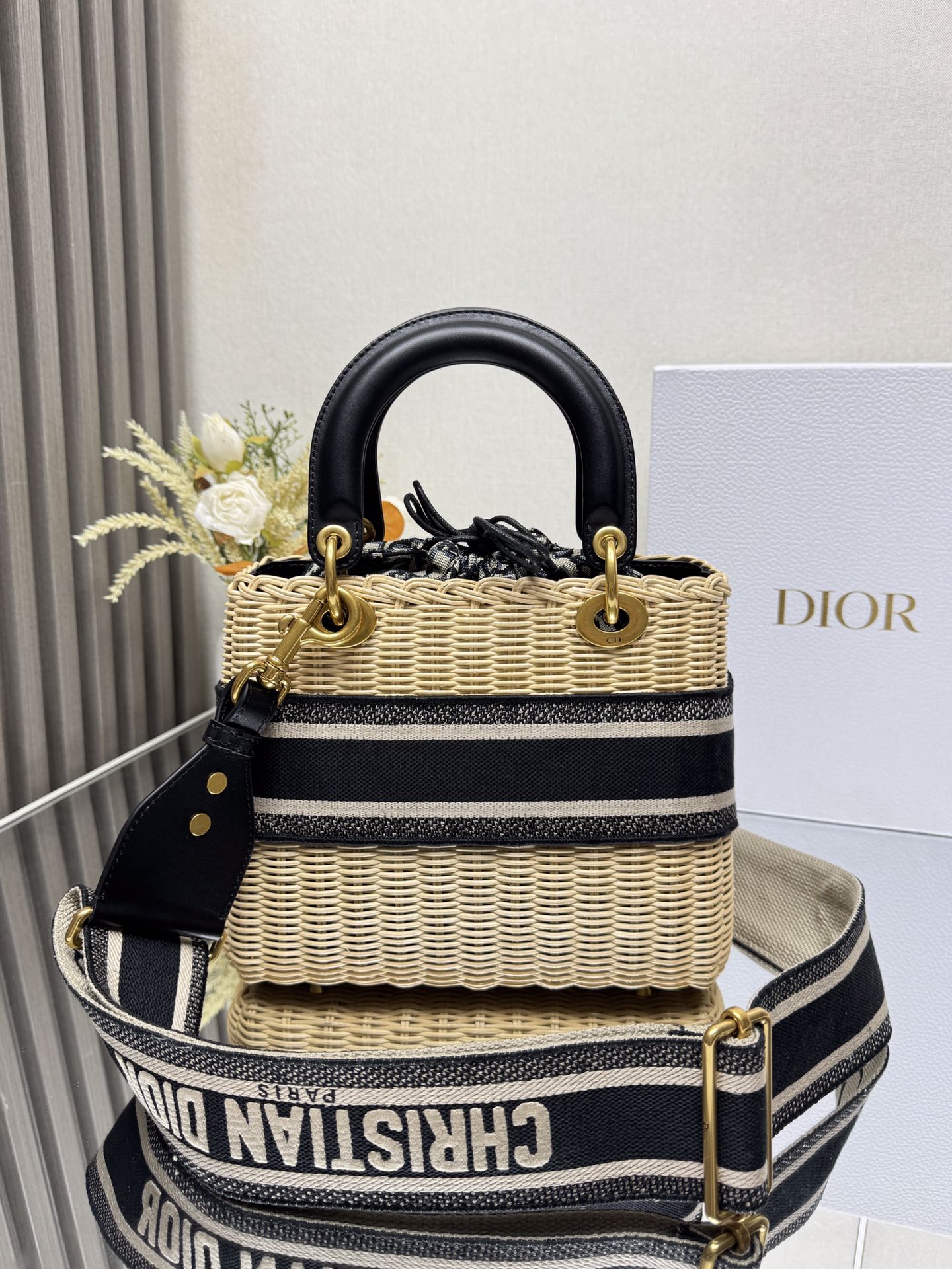 Lady Diro Handle Bag-24CM