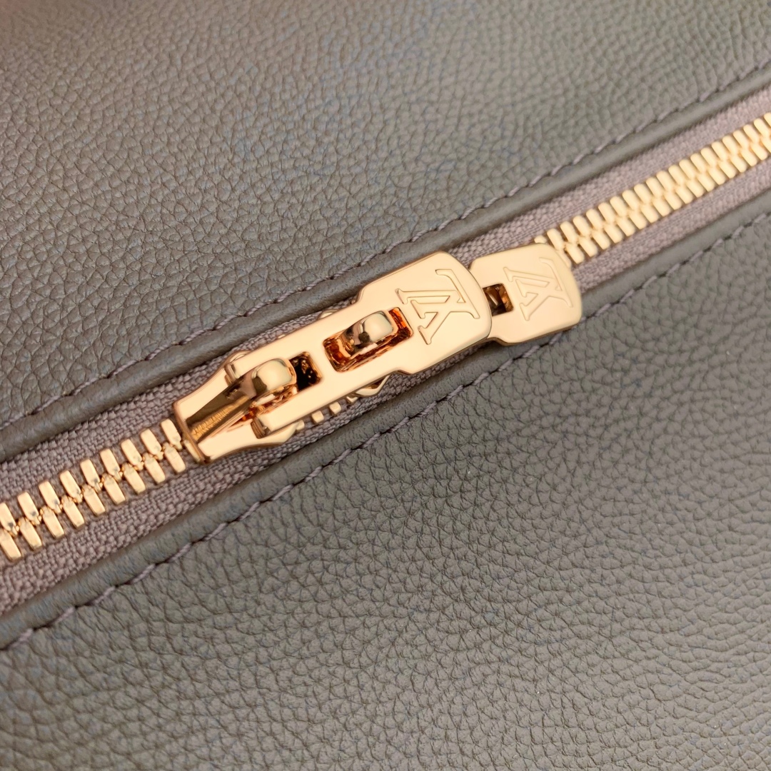 L0vis Vvtt0n Express Handbag-M26039-17 x 13.5 x 26CM