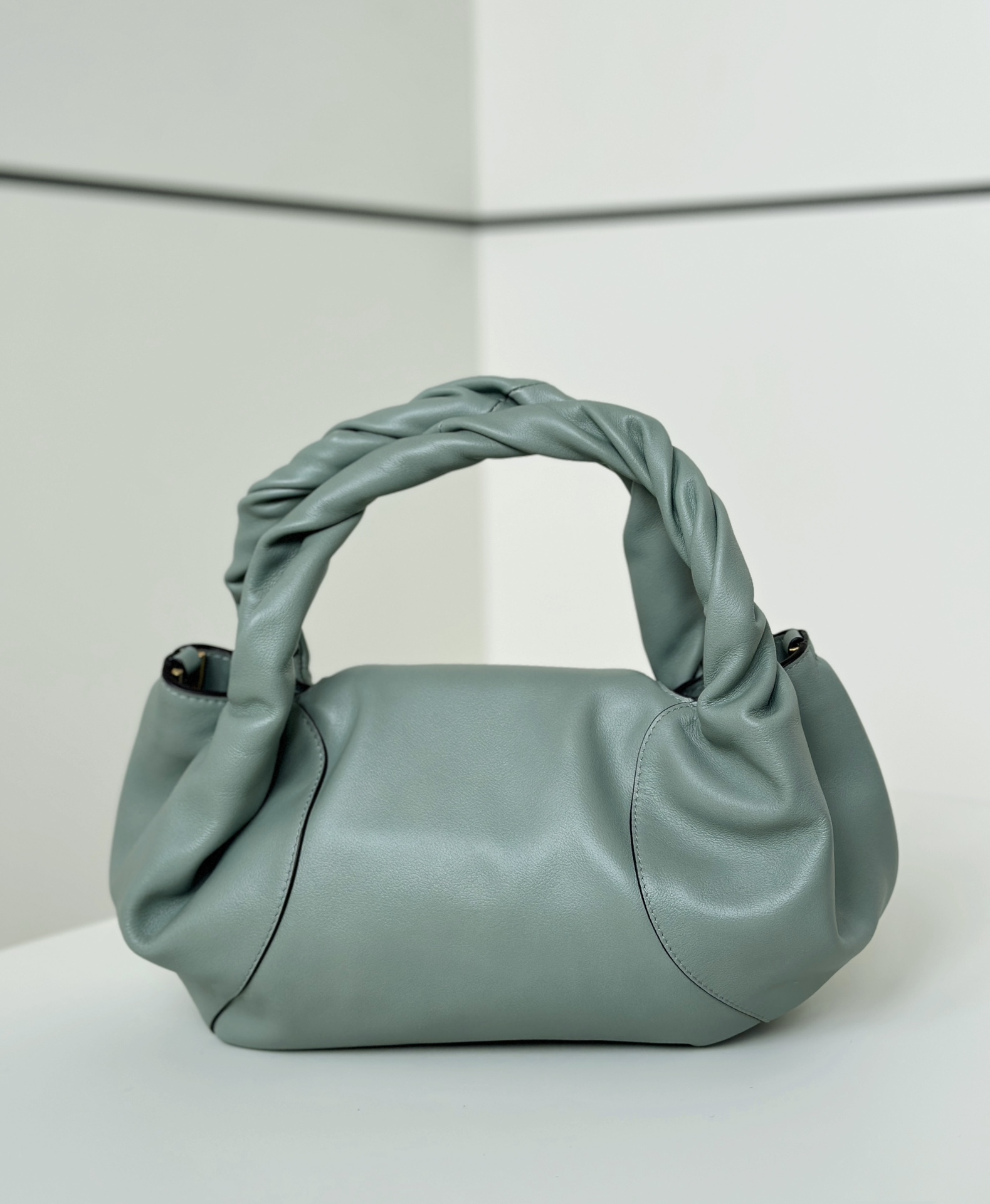 F**di Spy Bag -32*12*18CM