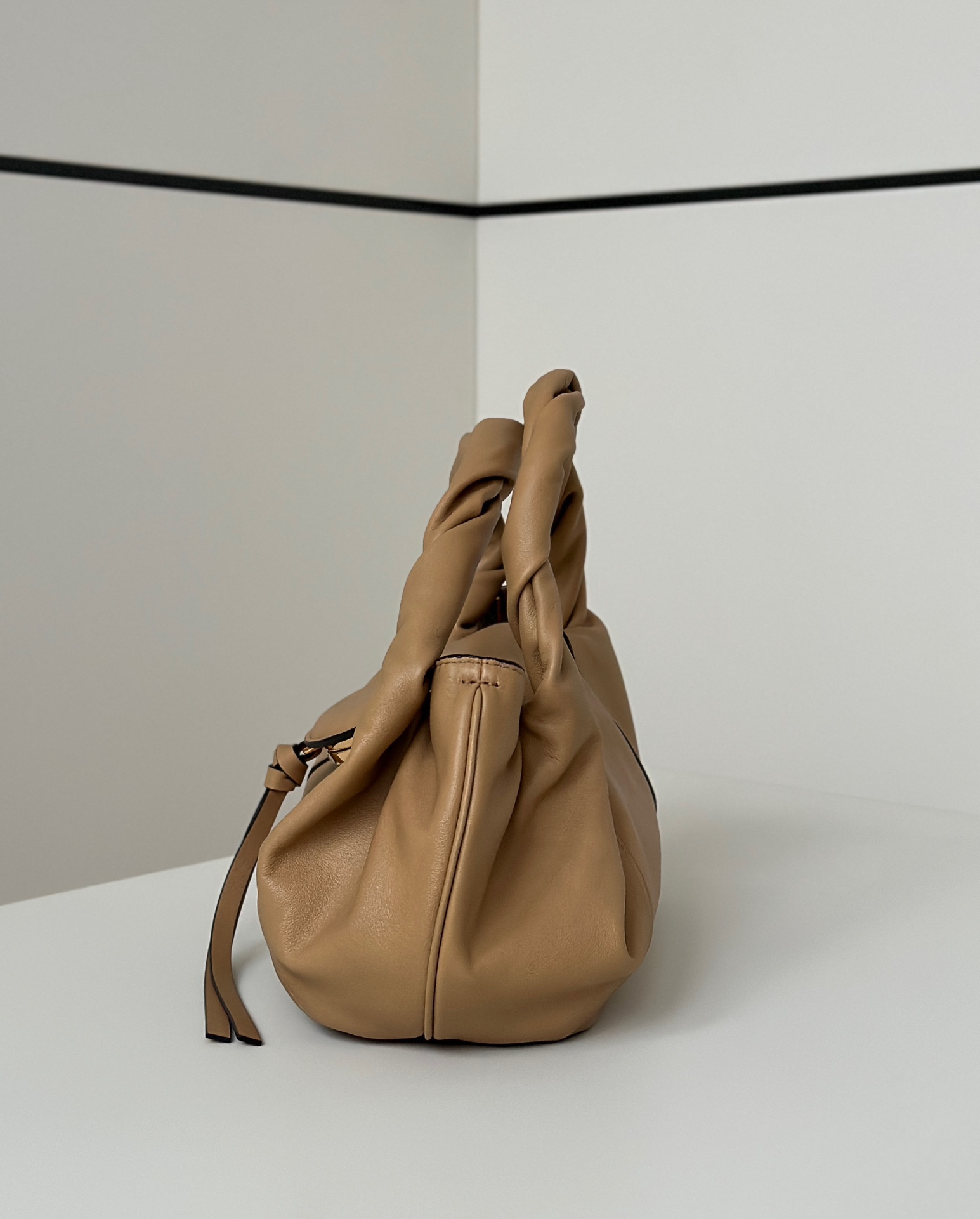 F**di Spy Bag -32*12*18CM
