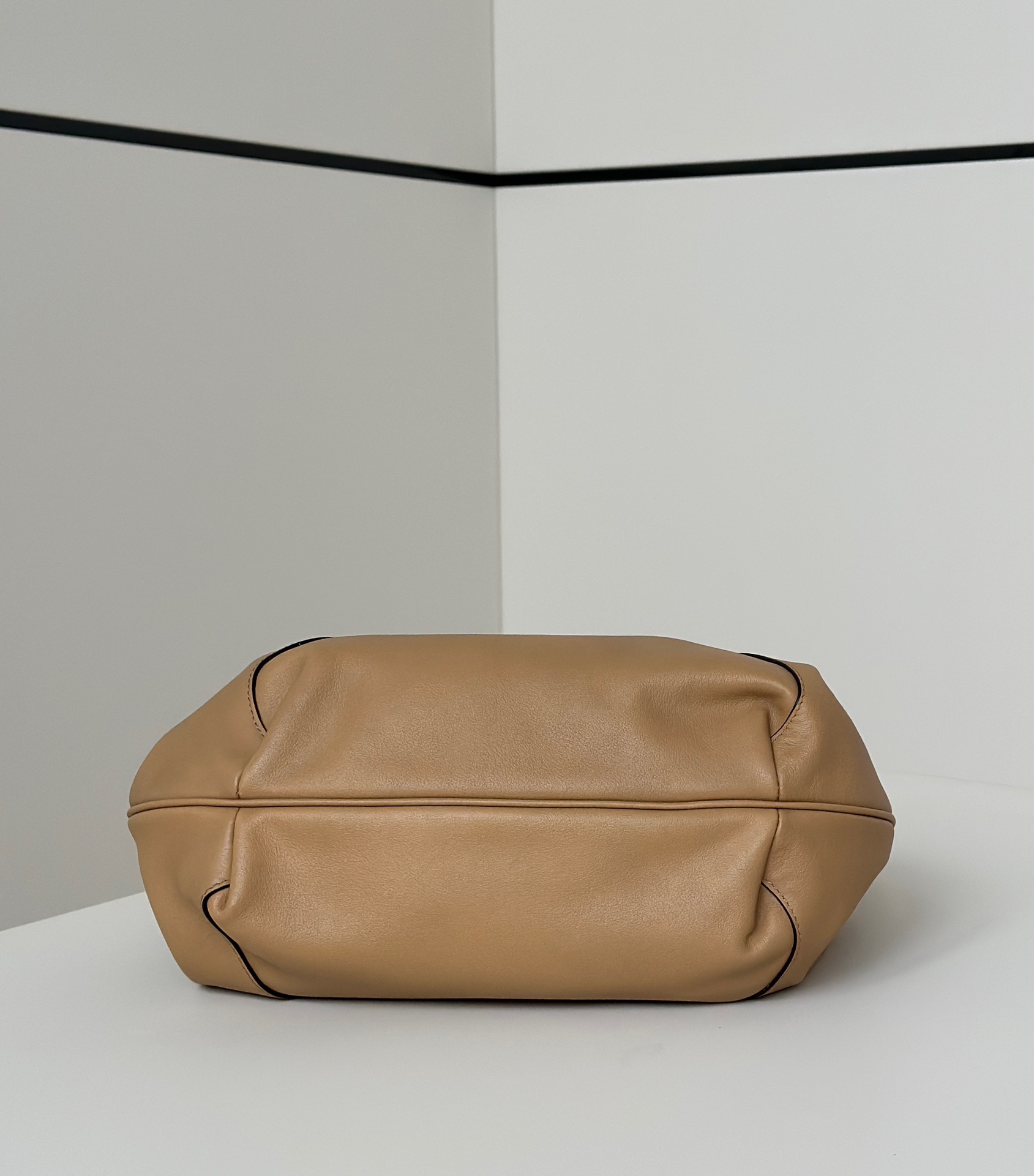 F**di Spy Bag -32*12*18CM