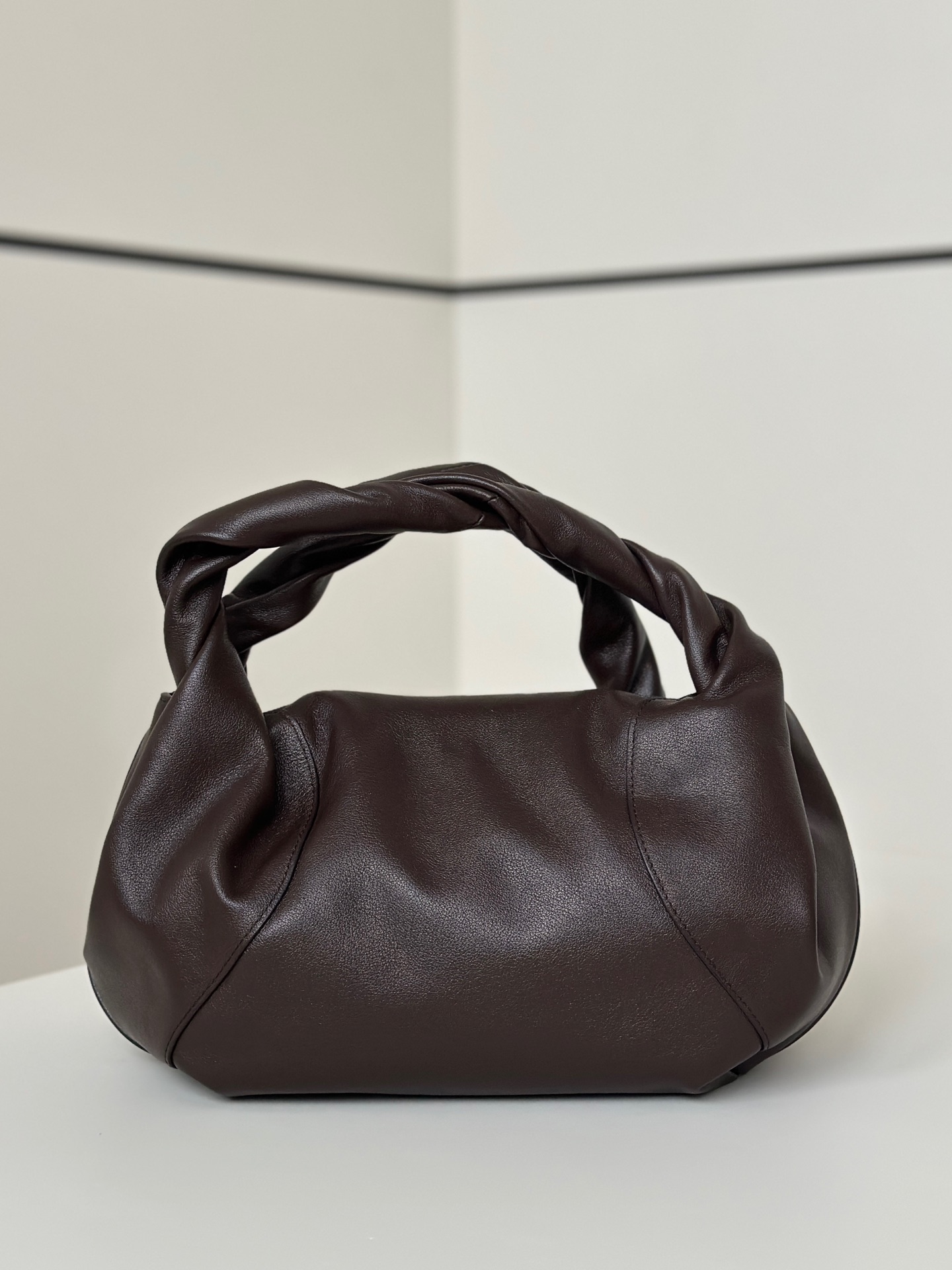 F**di Spy Bag -32*12*18CM