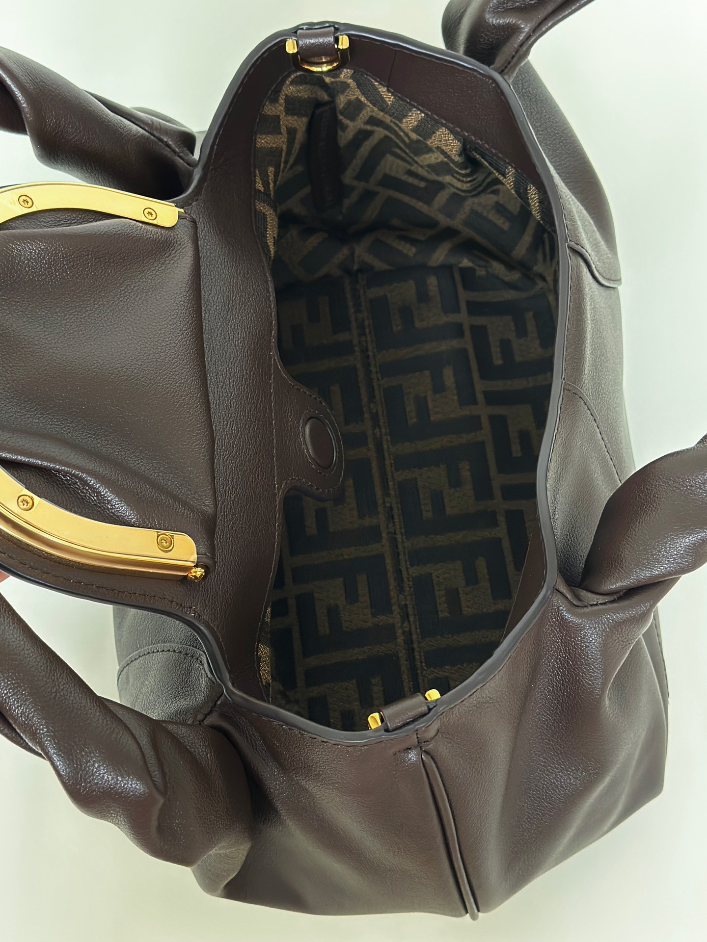 F**di Spy Bag -32*12*18CM