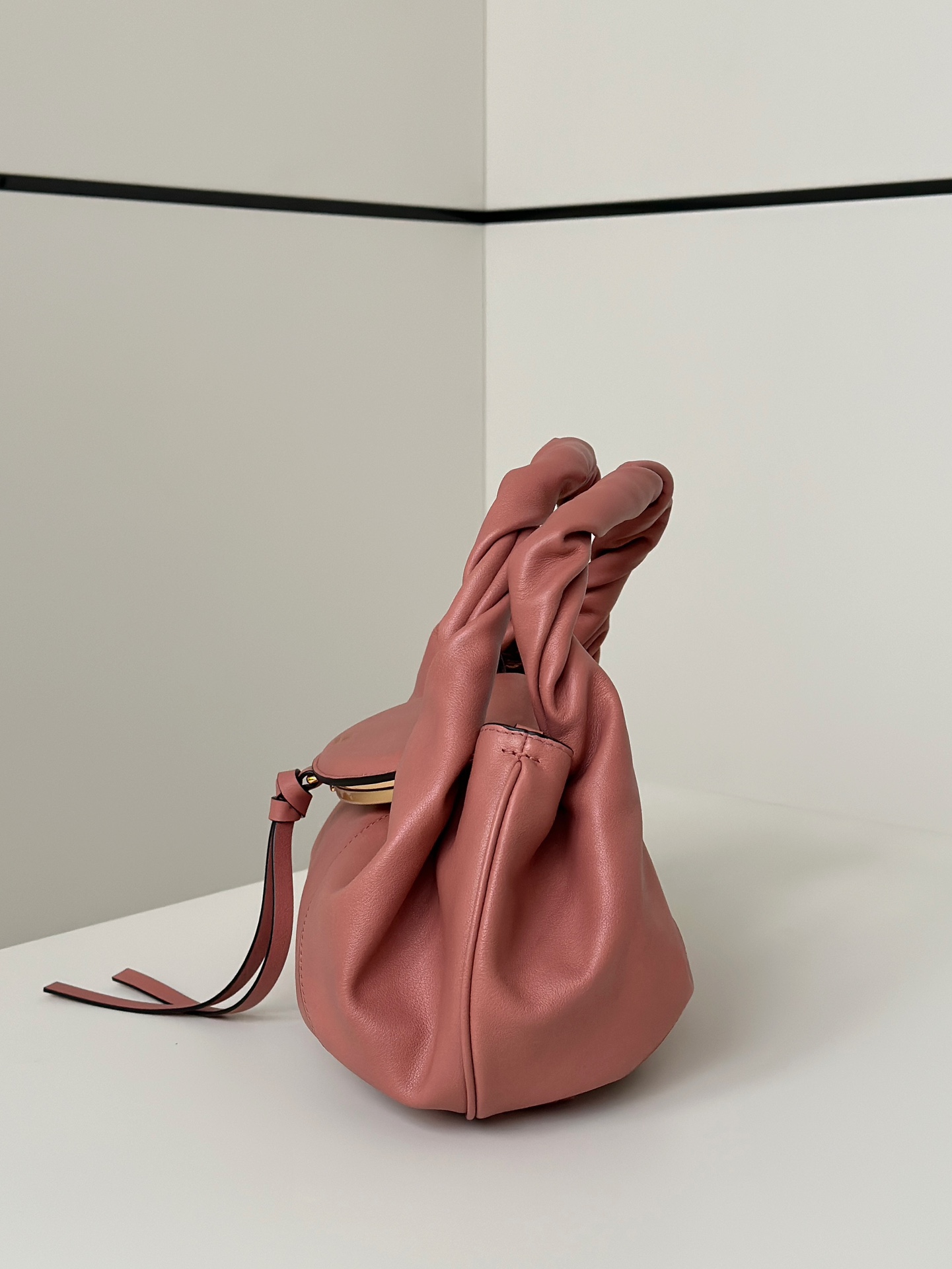 F**di Spy Bag -32*12*18CM