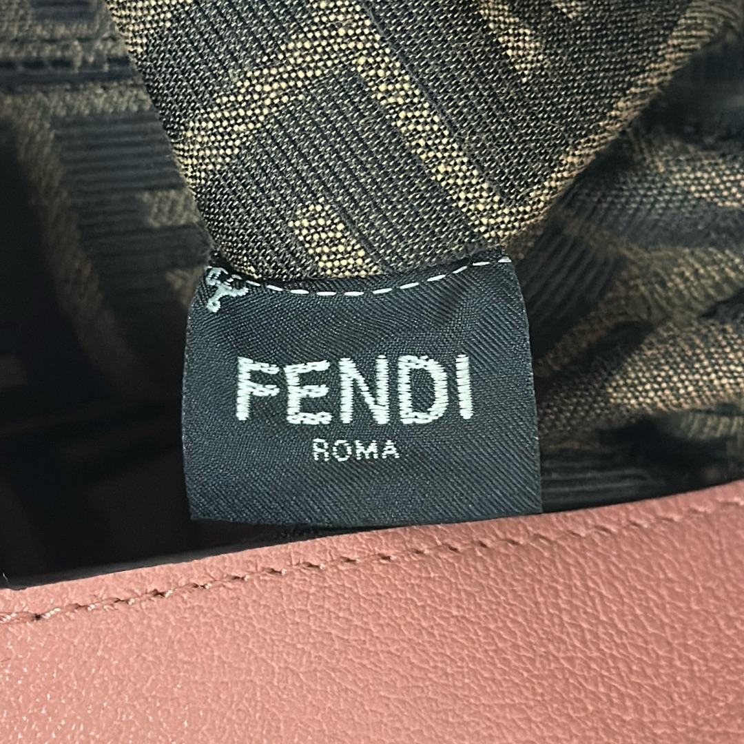 F**di Spy Bag -32*12*18CM