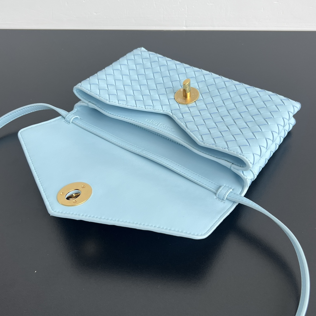 B0tt*ga Ven*ta Knot Lock Bag-25x16x5.5CM