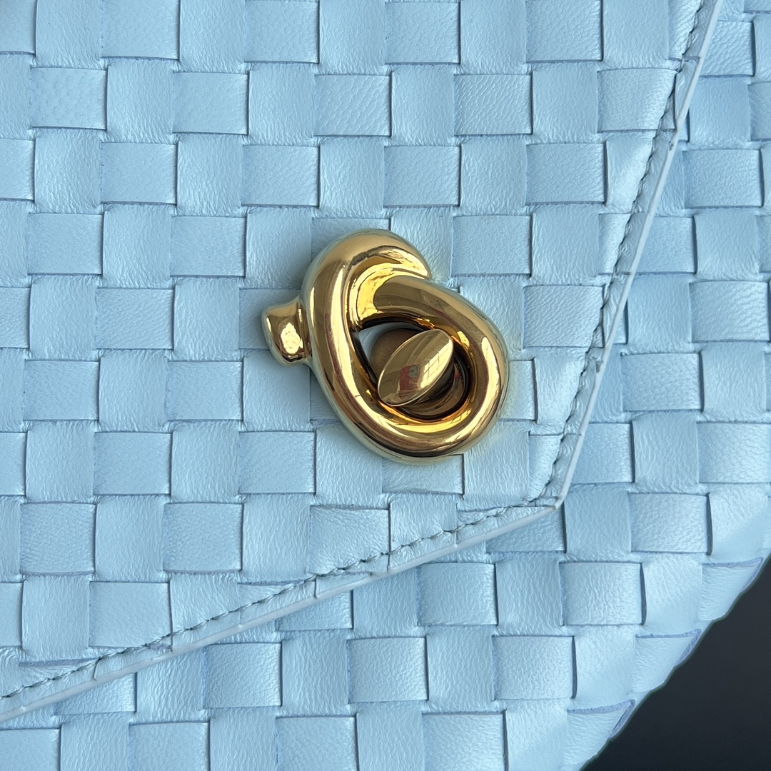 B0tt*ga Ven*ta Knot Lock Bag-25x16x5.5CM
