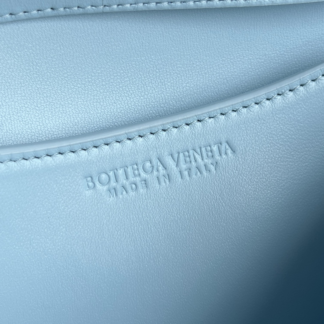B0tt*ga Ven*ta Knot Lock Bag-25x16x5.5CM